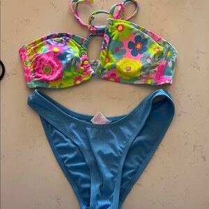Two-Piece Floral Bandeau Bikini Top with Blue Bottoms